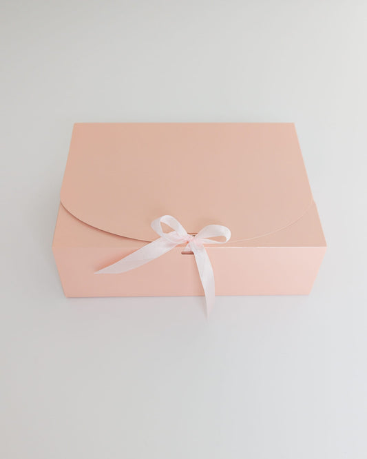 Foldable gift boxes in a sleek, elegant finish, ready for assembly
